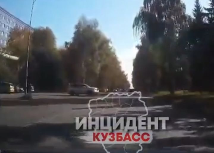 Джип сбил мотоциклиста в Кемерове