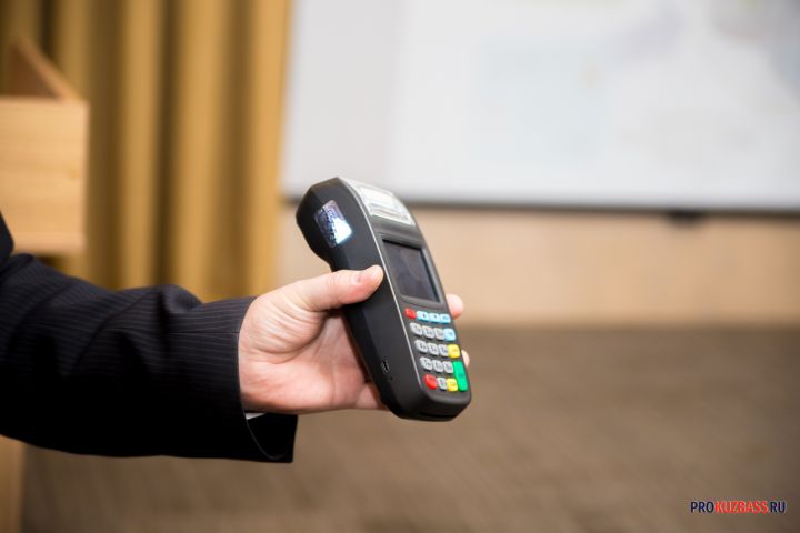 В Новокузнецке из-за ошибки терминала выросла стоимость проезда