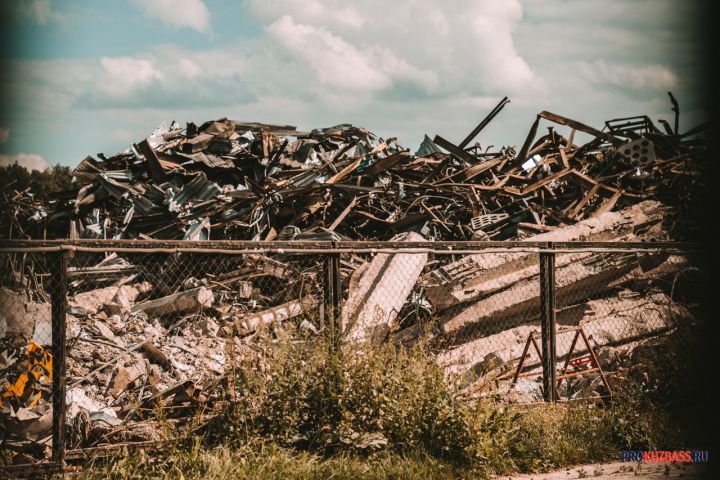 Администрацию Яйского района Кузбасса наказали за свалки и сорняки