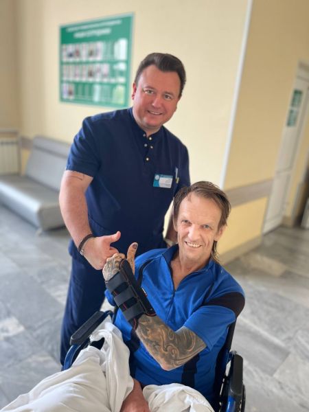 Кузбасские врачи спасли мотопутешественника из Запорожья