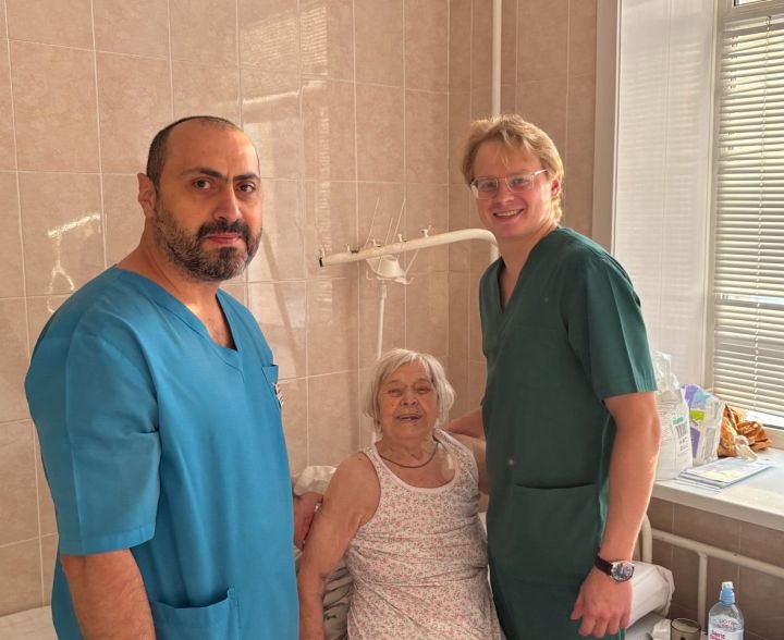 Кемеровские медики прооперировали 100-летнюю пациентку