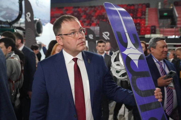 Губернатор Кузбасса побывал на туристическом форуме в Москве