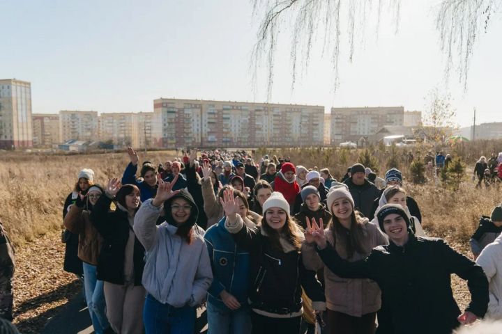 10 000 новых деревьев в Новокузнецке: как прошел масштабный экопраздник от Goodline