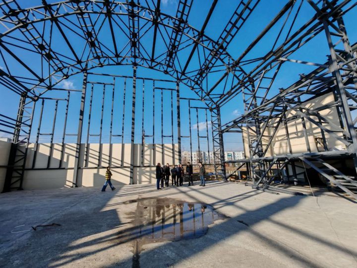 Прокопчанам предложили выбрать имя строящемуся бассейну