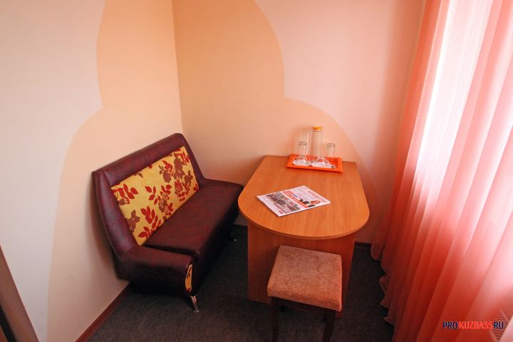 В Киселевске заселили два новых дома для детей-сирот и льготников