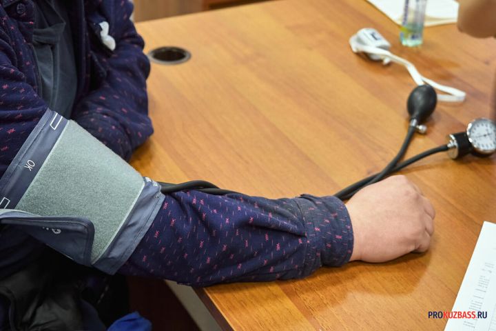 Кардиолог рассказал, как жить с гипертонией и не довести сердце до критического состояния