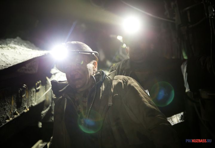 Ростехнадзор временно запретил работу на нескольких шахтах Кузбасса