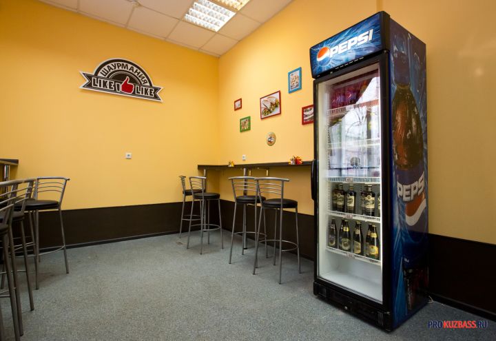 Врач-онколог перечислил продукты, повышающие риск рака кишечника