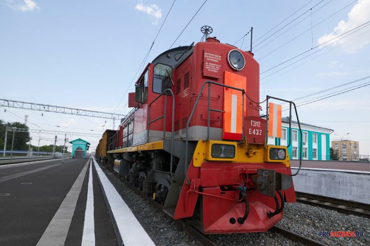 Кузбассовец работал машинистом с «липовыми» правами