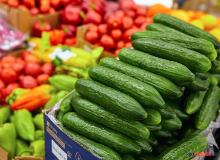 В Кузбассе вновь подорожали бензин и овощи