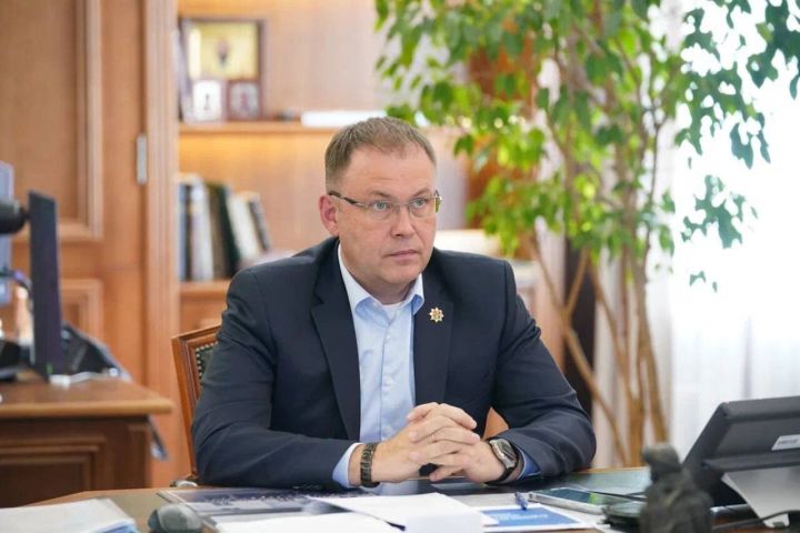 Губернатор Кузбасса Илья Середюк открыл семейные архивы в день своего юбилея