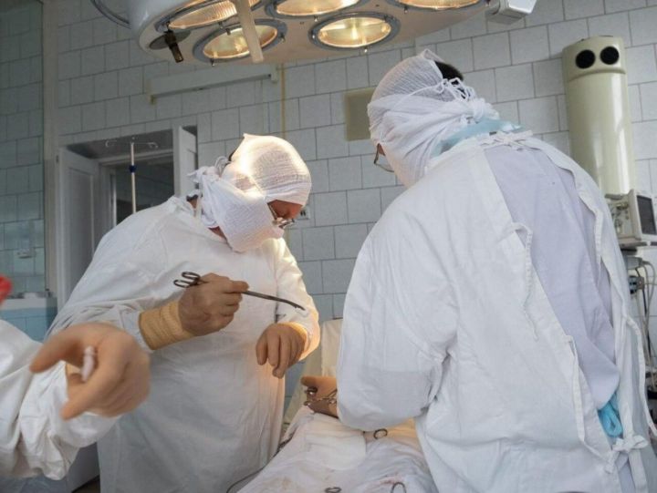 Новокузнецкие хирурги провели третью пересадку печени пациентке с циррозом