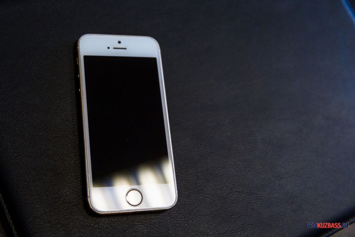 Вне зоны доступа: жители кузбасского села остались без сотовой связи