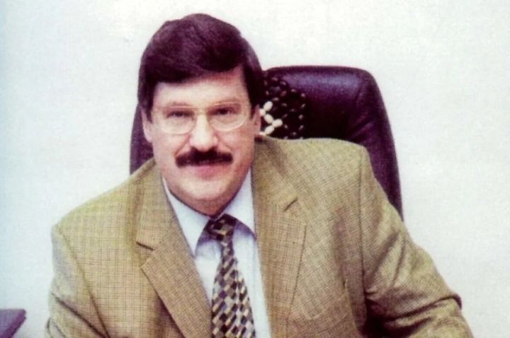 Кузбасс простился с  руководителем Кедровского разреза Анатолием Приставкой 