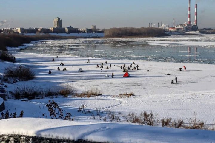 Кемеровские рыбаки-экстремалы спровоцировали рейд спасателей