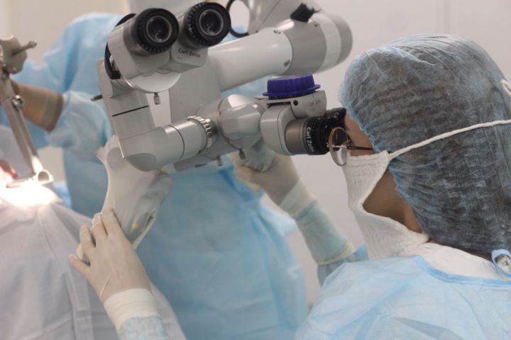 Кемеровские медики спасли ребенка с редкой патологией