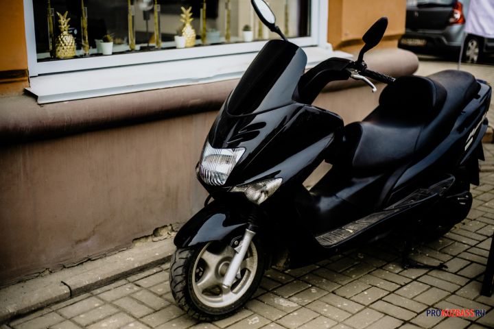 Подросток в Кузбассе чудом выжил после ДТП на подаренном отцом питбайке