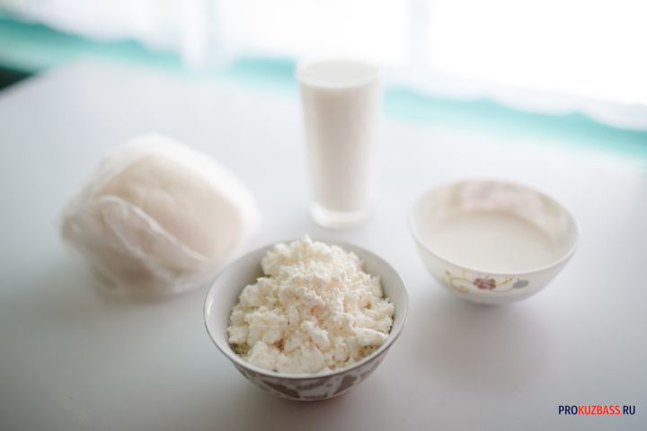 Паровая творожная запеканка удивила кулинаров: простой домашний рецепт стал хитом