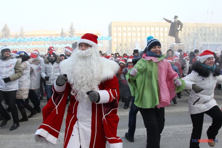 Поезд Деда Мороза прибудет в Кемерово 7 декабря без свободных мест