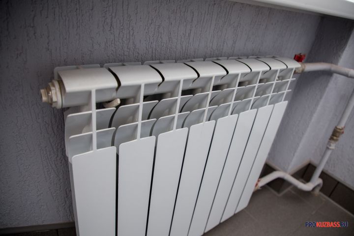 Прорыв трубы в Кузбассе оставил без отопления почти 2 тысячи человек