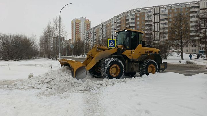 Городские власти Кемерова объявили о масштабной уборке снега в черте города