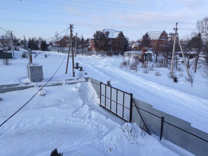 В кузбасском селе тракторист отказался чистить улицы после сильнейшего снегопада