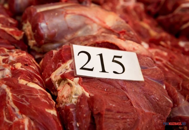 Гастроэнтеролог объяснил, можно ли есть сало ежедневно без вреда здоровью