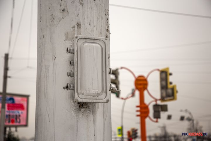 Суд в Новокузнецке обязал энергетиков отремонтировать аварийные линии электропередач