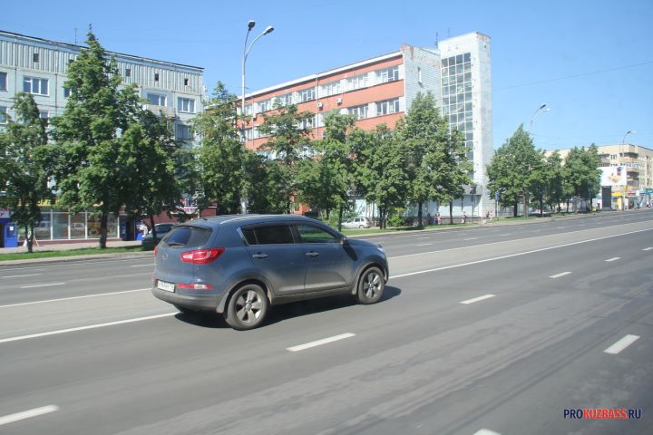 Кузбассовцы могут застраховать авто от падения дронов